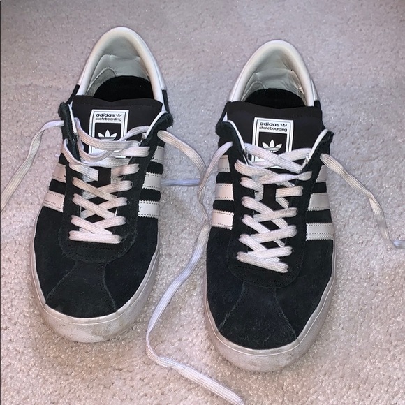 Men’s Adidas Gazelle Shoes Size 9 Mens. - Picture 2 of 7